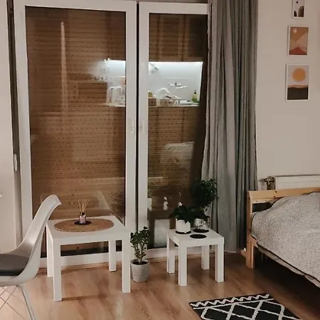 Hummingbird's Nook * Nowy Sad