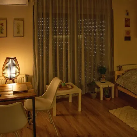 公寓 Hummingbird's Nook *