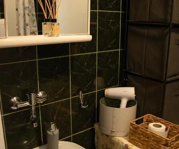 Hummingbird's Nook Novi Sad