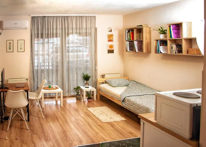 Hummingbird's Nook Apartman Novi Sad