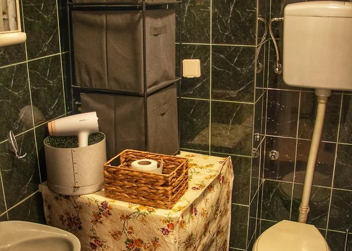 Hummingbird's Nook Apartman